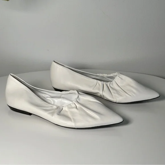 NWOB BY FAR REGINA WHITE NAPPA LEATHER